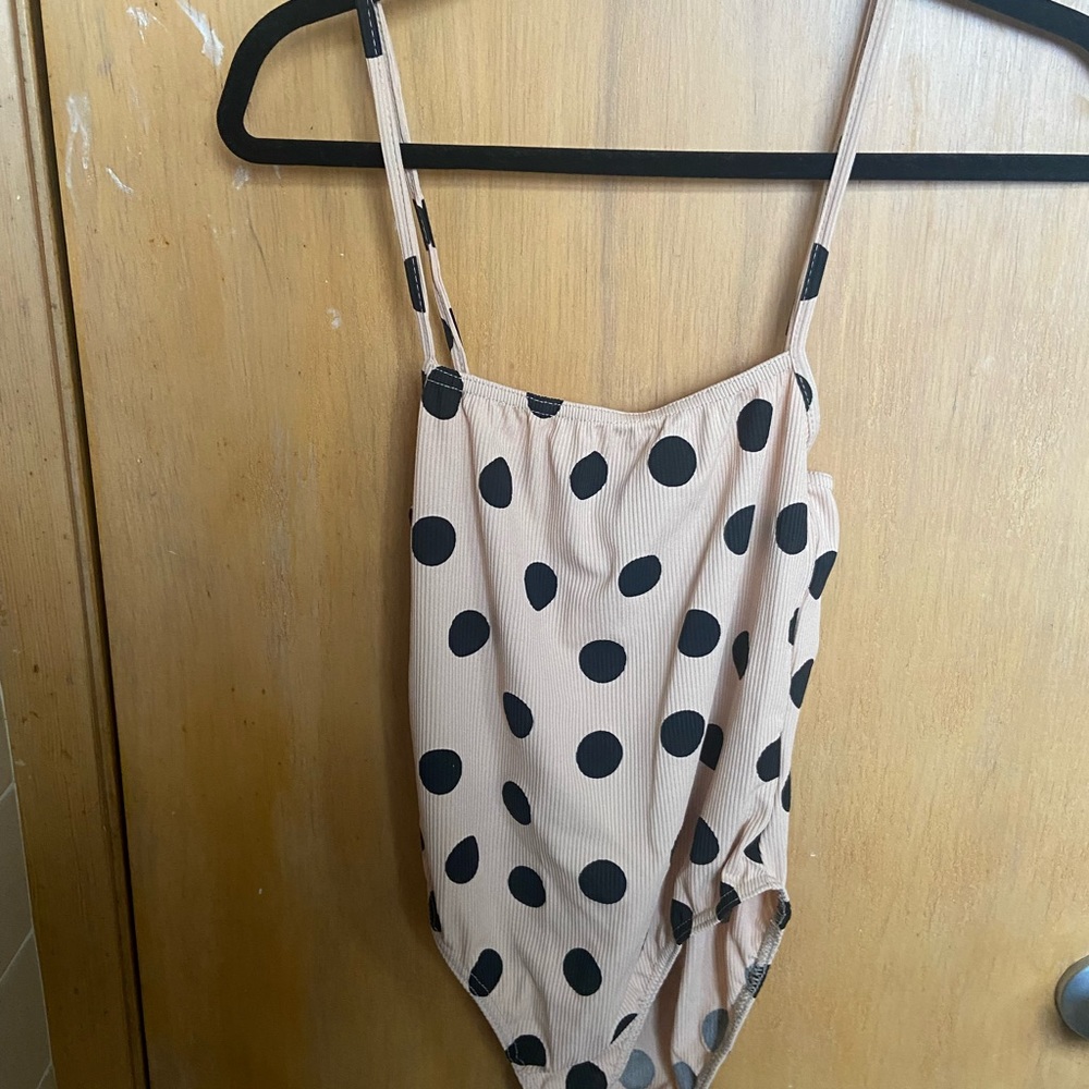 cream and black polka dot spaghetti strap bodysuit size M
